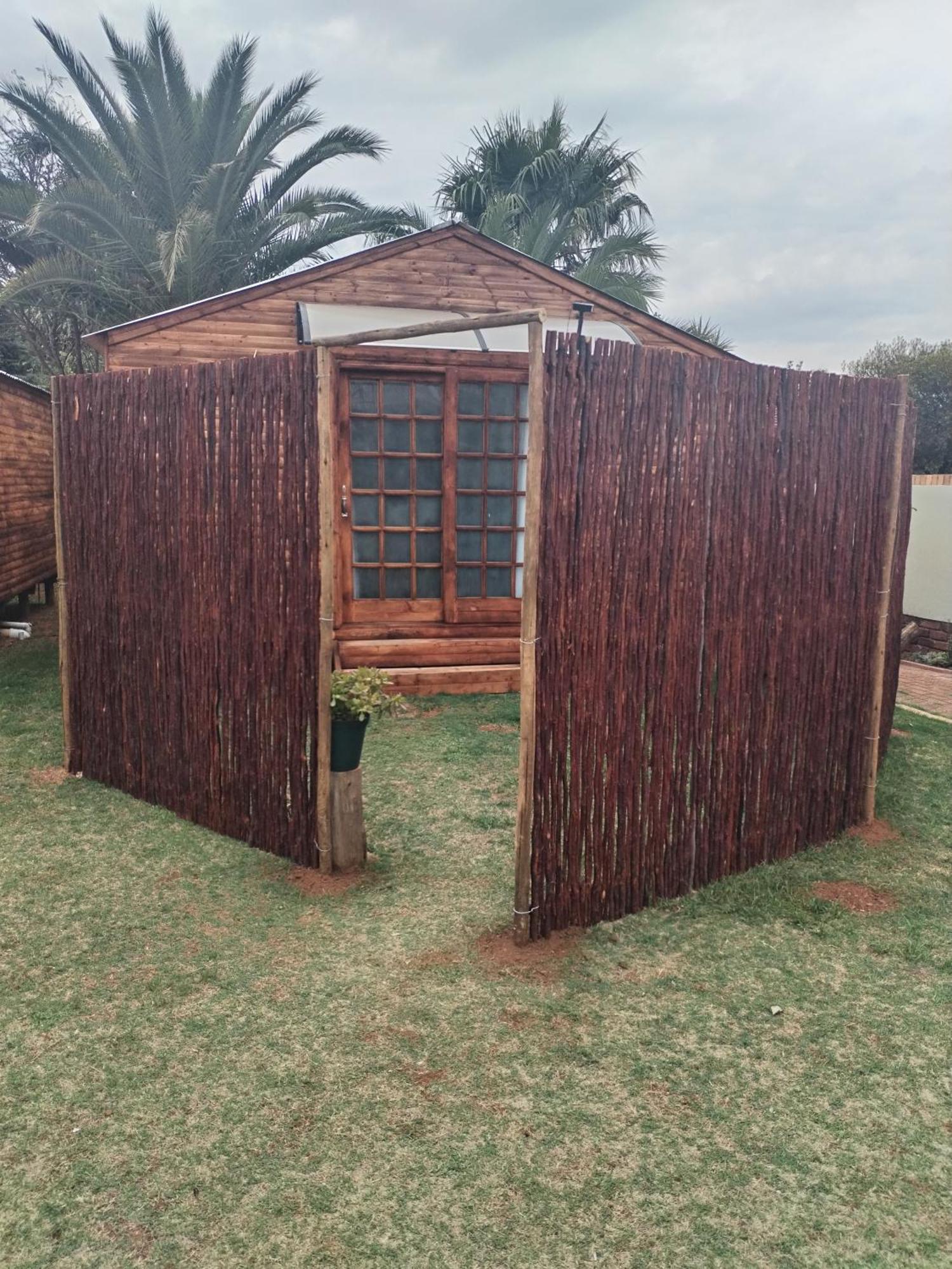 The Olive Branch Cabins Krugersdorp Exterior foto